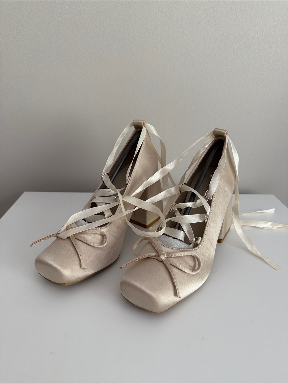Cider Ballet Satin Bow Mary Jane Heels - Cream